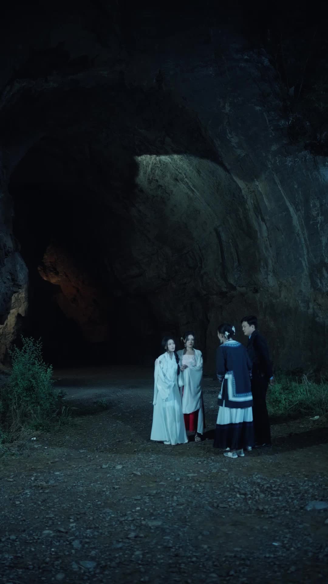 Episódio 29 de Vingança Carmesim: as Noivas Desaparecidas