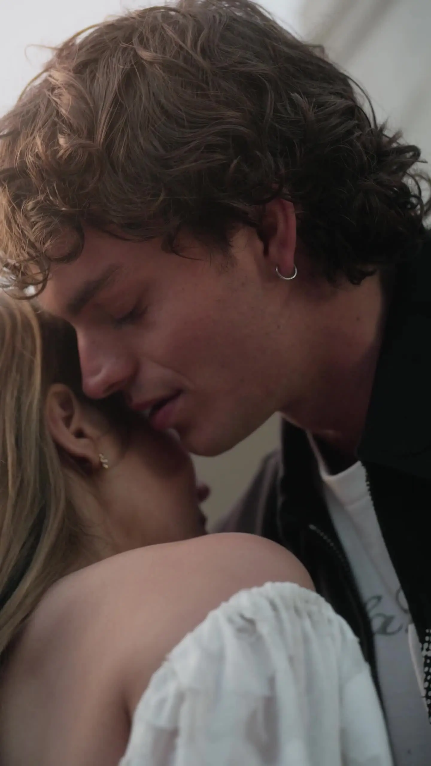 Episódio 49 de Você Foi Substituído, Primeiro Amor